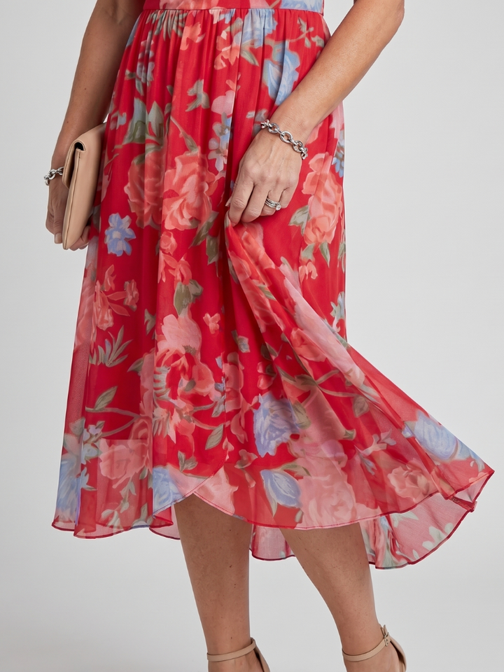 Mirabel | Jurk met zwierende mouwen en gerimpelde taille in bloemenpatroon