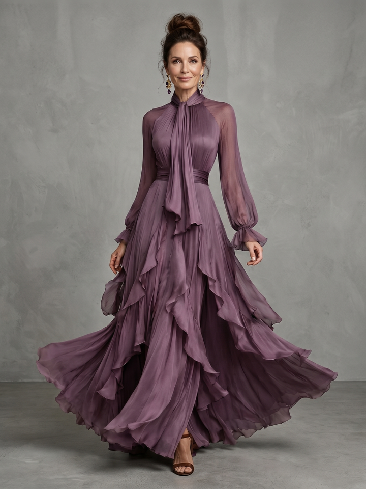 Demetria | Maxijurk met ruchedetails en strikkragen