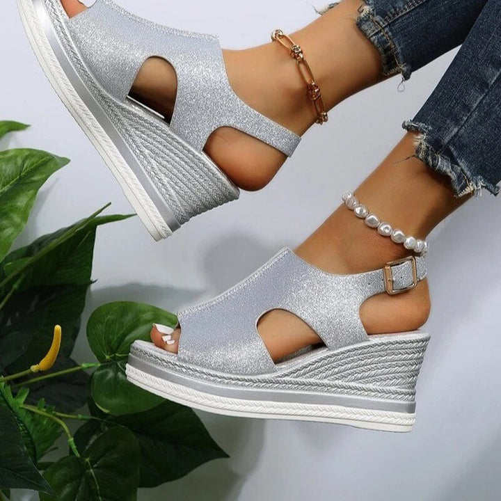Anna-Caroline | Ontspannen Wedgesandalen