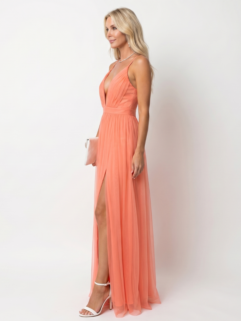 Tia | Maxi-jurk met diepe V-hals en plooien