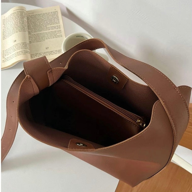 Stacy™ | Elegante Lederhandtasche