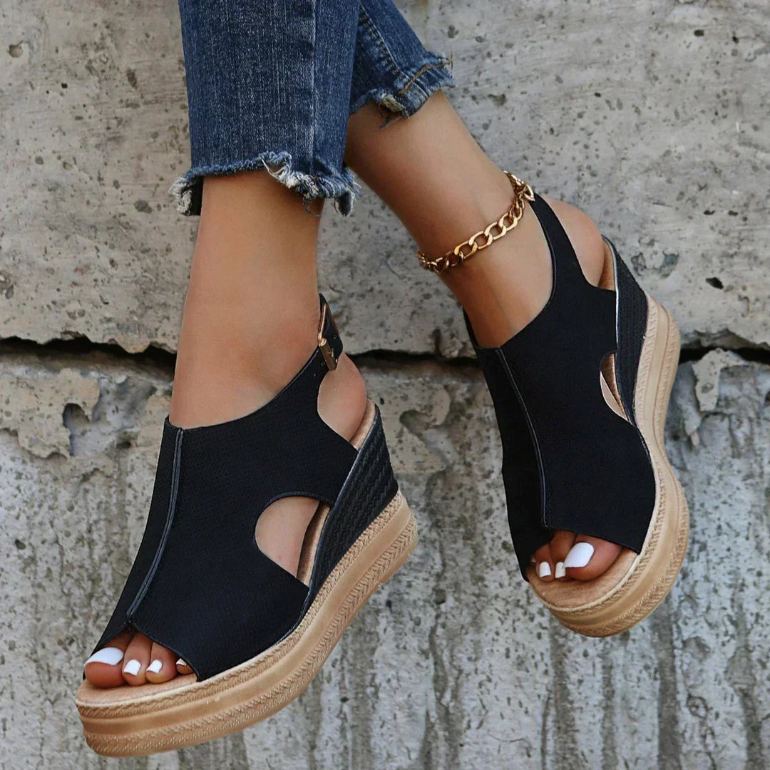 Anna-Caroline | Ontspannen Wedgesandalen
