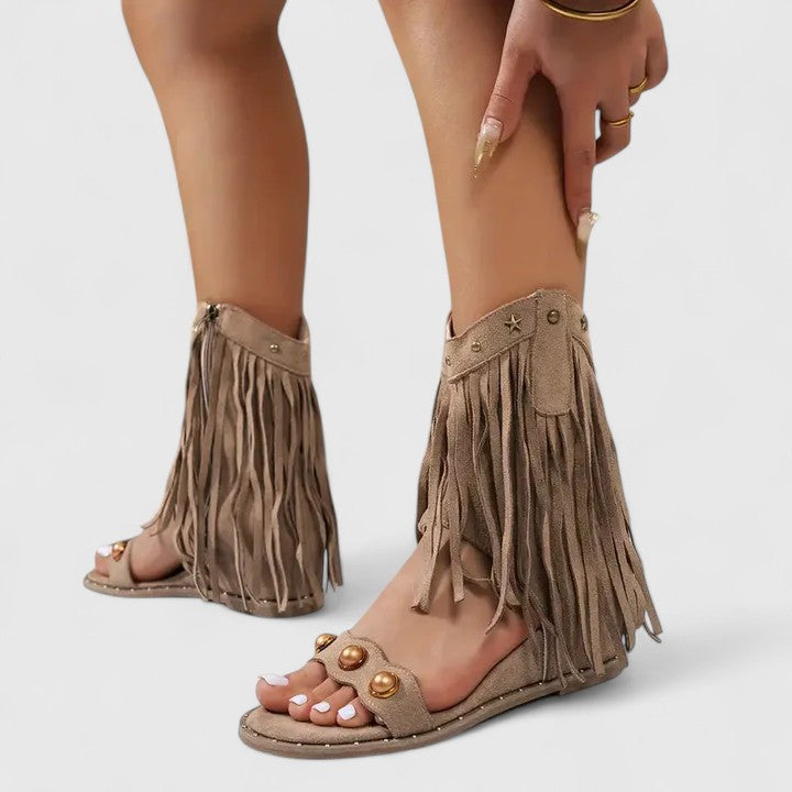 Eira - Chic Fransen Sandalen