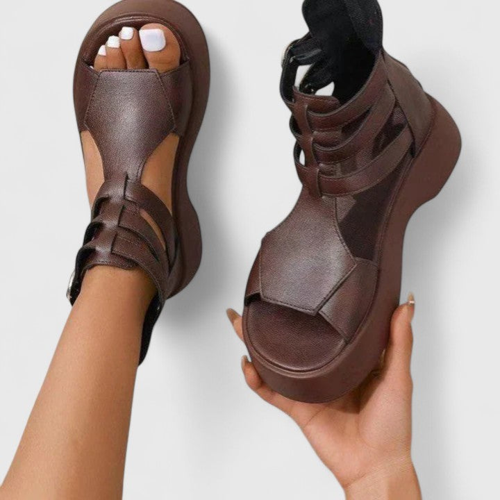 Ivana - Orthopädische Sandalen